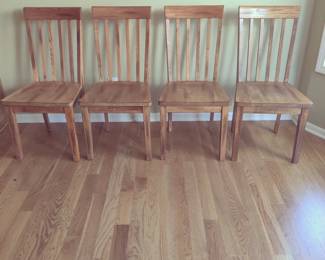PRESALE - $100 ($25 EACH) QUALITY OAK GREAT CONDITION CHAIRS