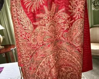 Pashmina Shawl with Paisley Pattern