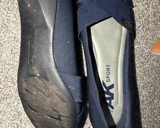 Anne Klein AK Sport Womens Navy Fabric Wedge Loafers