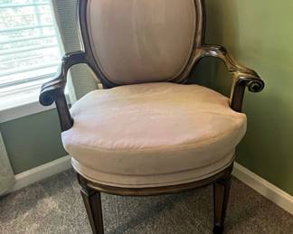 Kreiss Collection Armchair