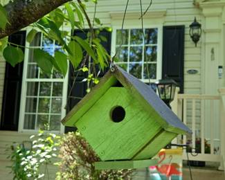 Wooden Birdhouse with Textured Roof