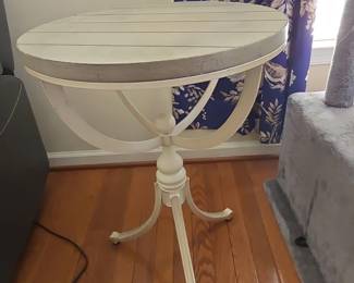 Farmhouse Style Round Pedestal Accent Table with Faux Concrete Top