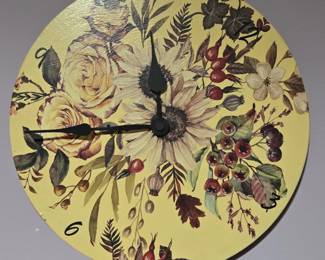 Vintage Style English Garden Clock