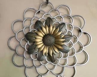 Metal Sunflower Wall Art with Scalloped Frame