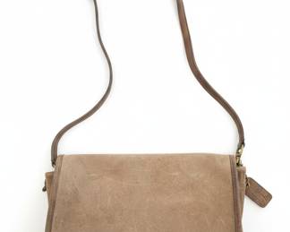 Coach 9755 Pocket Purse