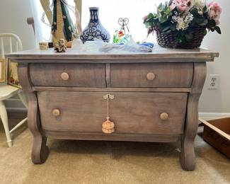 Distressed Wood Bombe Chest with Tassel Pull