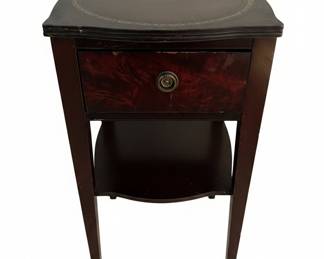 Vintage Inlaid Mahogany Federal Style Nightstands (Set of 2)