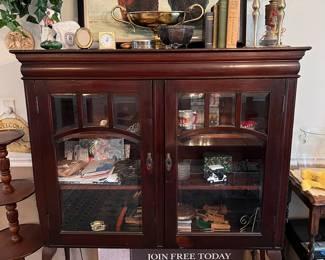 Antique Edwardian Mahogany Inlaid Display Cabinet