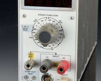 Tektronix DM501 Digital Multi-Meter DMM Electronic Test Equipment