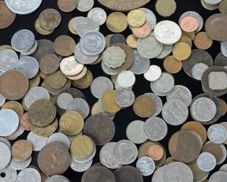 Large Unsearched World Coin Lot, Antique & Modern, 4lbs Bulk Collection