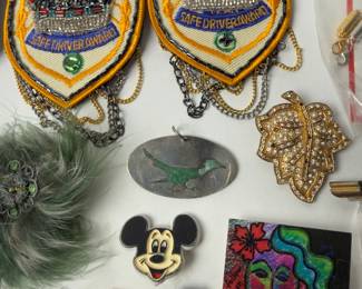 Vintage Costume Jewelry Lot: Pins, Pendants, Brooches, Tie Clips & More