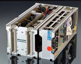 Tektronix 7D01 Logic Analyzer & DF2 Display Formatter Vintage Test Equip