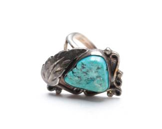Vintage Navajo Native American Silver Turquoise Ring - Size 7