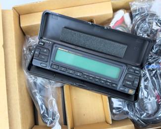 Vintage Sony MDX-400 FM/AM Minidisc Changer Car Audio System NIB