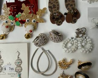 Lot of 32 Assorted Costume Fashion Earrings, Mixed Styles & Materials