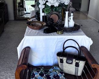 Front Gate teak bench