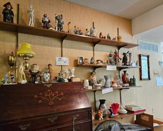 Selection of figurines and other items, items sold spearately.