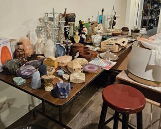 MInerals and assortem items, items sold separately.