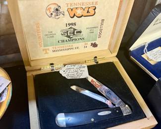 c.1998 WR Case UT Vols, Trapper, Serial #015, Smooth Bone Handles 