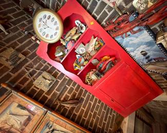 CORNER CABINET