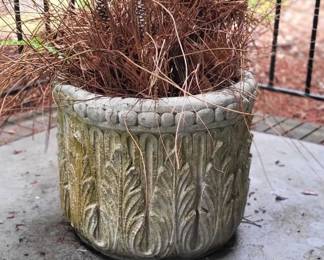 Planter (2 available)