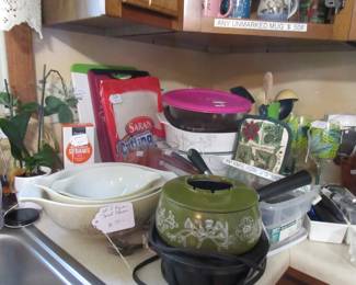 Pyrex, fondue, corning