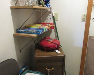 2 drawer wood file cabinet