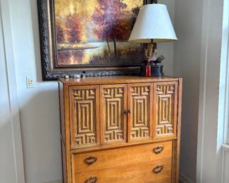 Like unique pieces? We’ve got ‘em! 