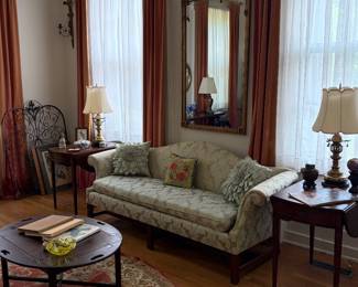 The mirror. It’s truly one of the most amazing pieces we’ve ever come across. You have to see it to appreciate it! 