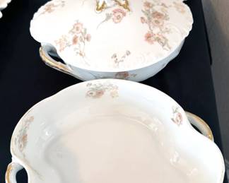 Haviland Limoges  Schleiger 237 dishes + serving ware