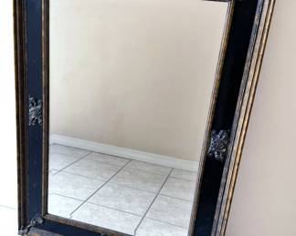 Wall mirror