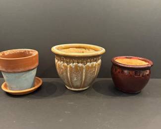 145 setof3ceramicflowerpotsglazedand