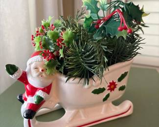 043 vintagerelpot943santasleighceramic