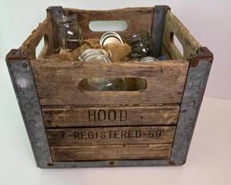 023 vintagehoodwoodandmetalcratefullo