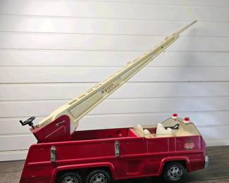 107 vintagetonkaaerialladderfiretruckr