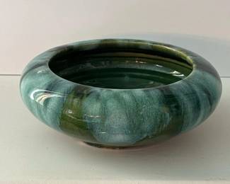 030 studiopotterygreenglazedceramicbowl