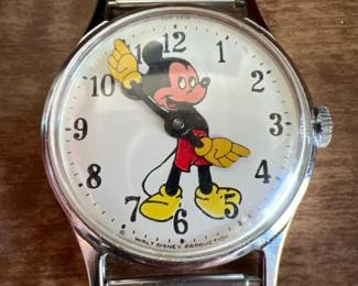 287 vintagemickeymousewristwatchnoband