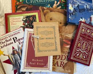 320 assortedchristmasbooks