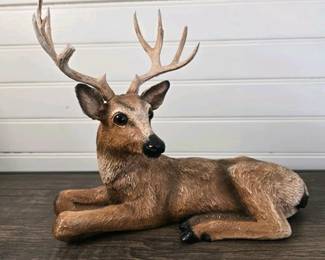125 135polyresinrecliningbuckdeerfigur