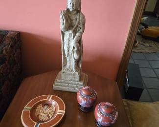 Very cool lamp, ginger jars