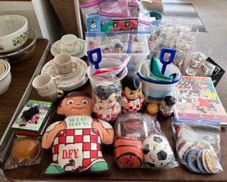 Many Elias Bros-Big Boy Collectibles