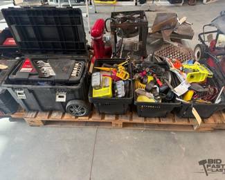 6262  DeWalt Oscillating MultiTool, Craftsman Wrenches, Ryobi Stapler, Tow Strap