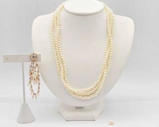 980  Pearls and SemiPrecious Stones