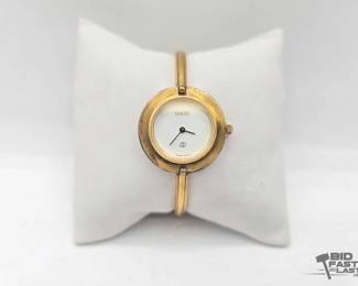 1126  Gucci Wrist Watch
