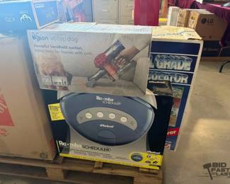 5098  Dyson v6 Top Dog, Roomba Scheduler, Patton Air Circulator Fan