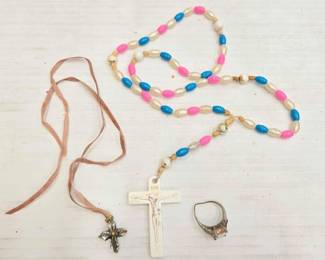 1024  Costume Jewelry