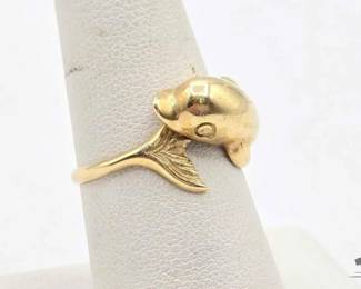 768  14kt Gold Ring, 3.7g