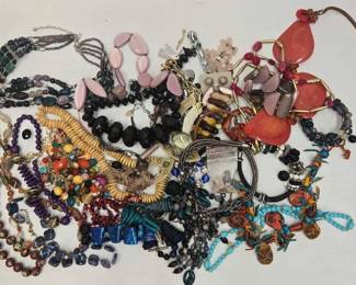 1040  Costume Jewelry