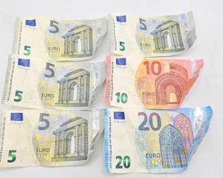 1706  Foreign Currency Banknotes