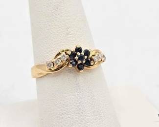 726  14k Gold Ring with Diamonds  Sapphire, 3.1g